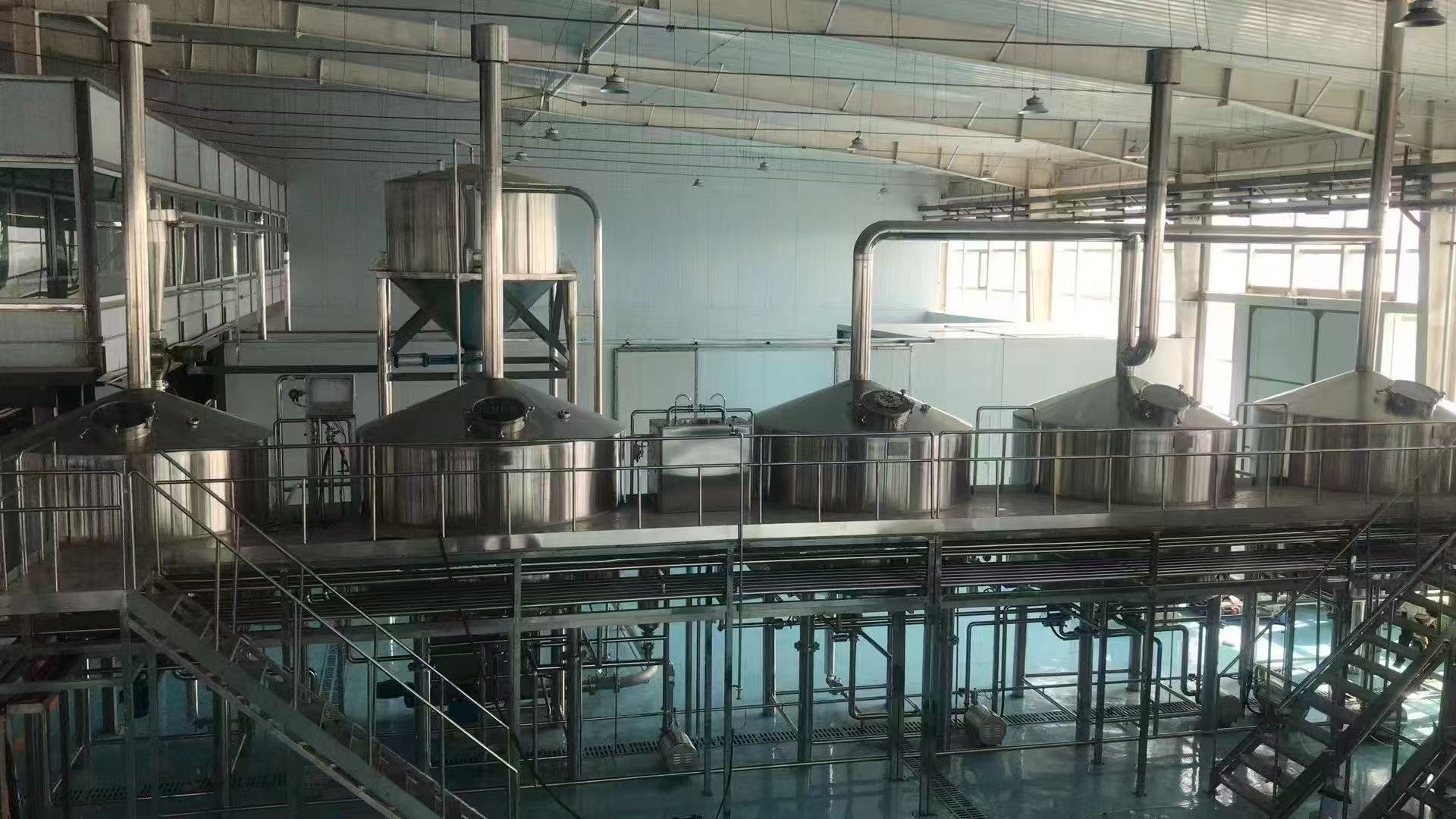 镇安精酿啤酒设备厂—精酿啤酒设备主要生产工艺与核心技术